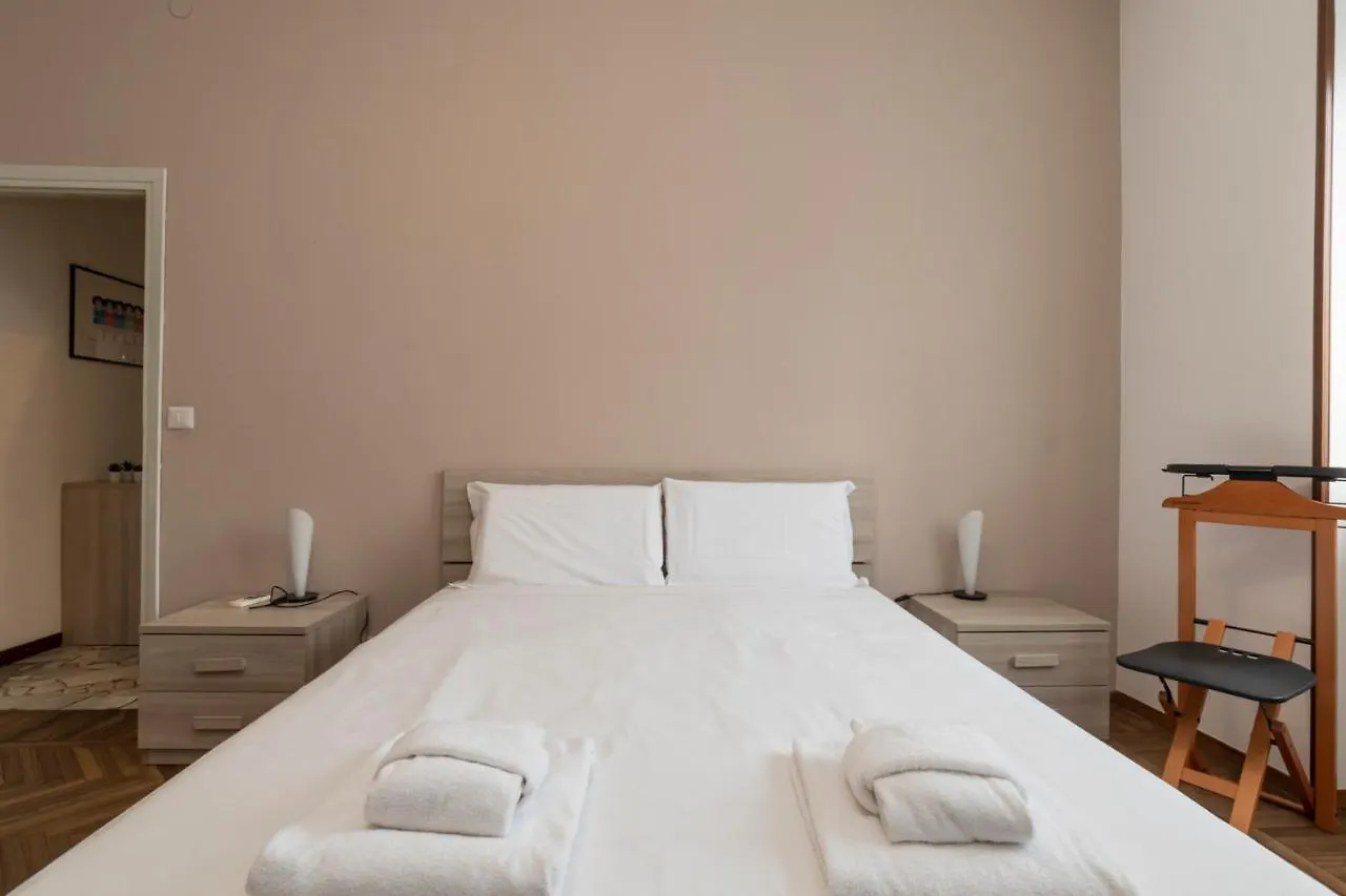 I Host Apartment - Giambellino 40 Milan