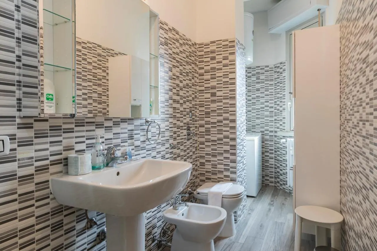 I Host Apartment - Giambellino 40 Milan Italy