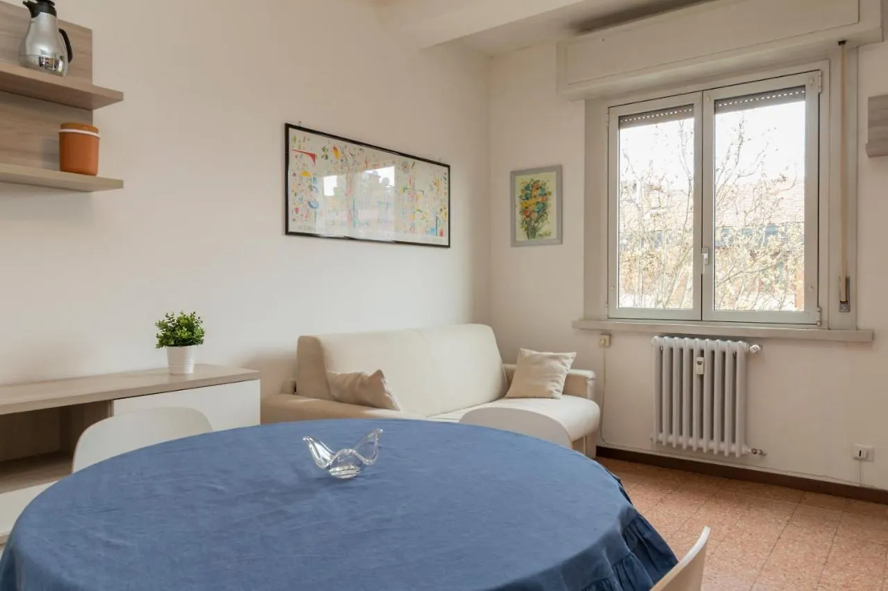 I Host Apartment - Giambellino 40 Milan