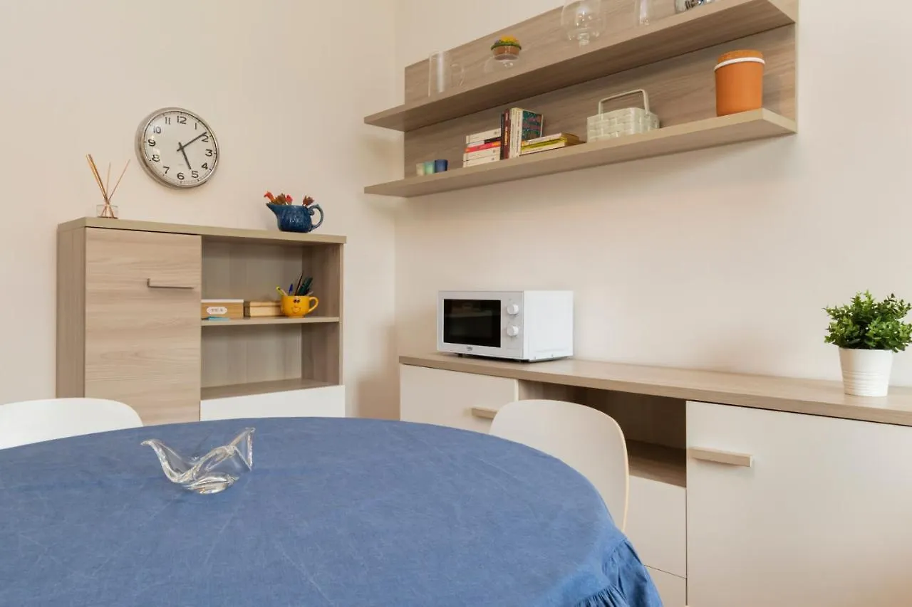 I Host Apartment - Giambellino 40 Milan